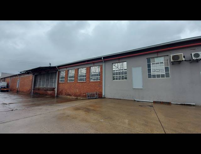 3,876M² FACTORY TO LET IN ALRODE